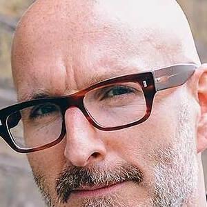 Stephen Thomas